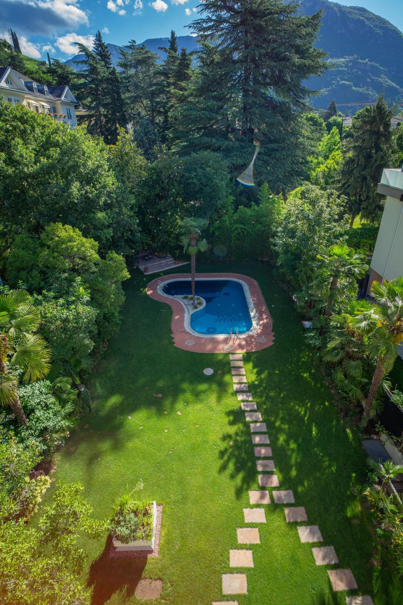 Wellness Smart Suites Больцано Экстерьер фото